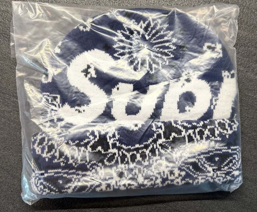 100% authentic Supreme Bandana Big Logo Beanie Navy FW24